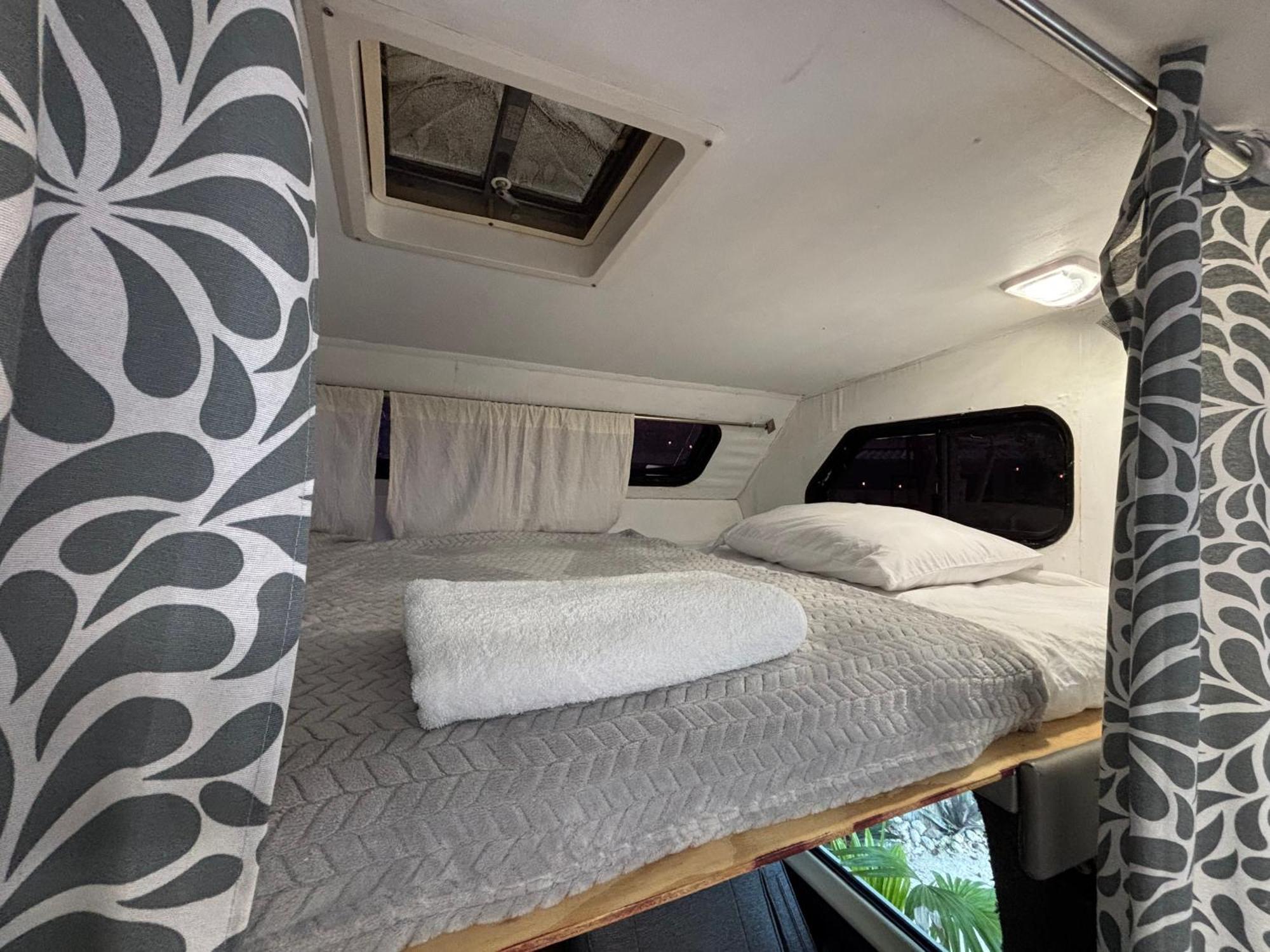 Hotel Momotoh Camper Xpujil Exteriér fotografie